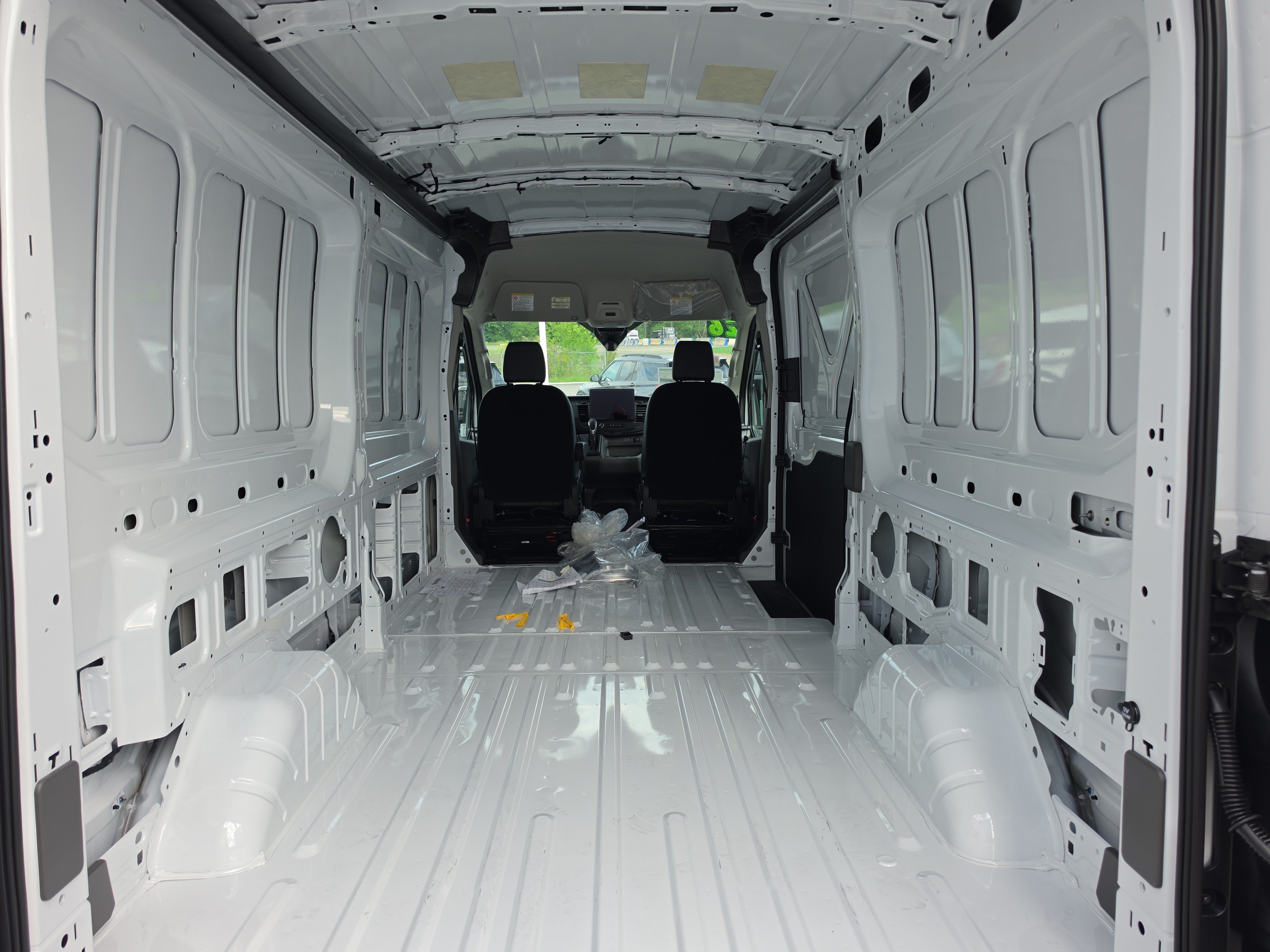 New 2026 Ford Transit 250 148 Medium Roof Extended AWD image 5