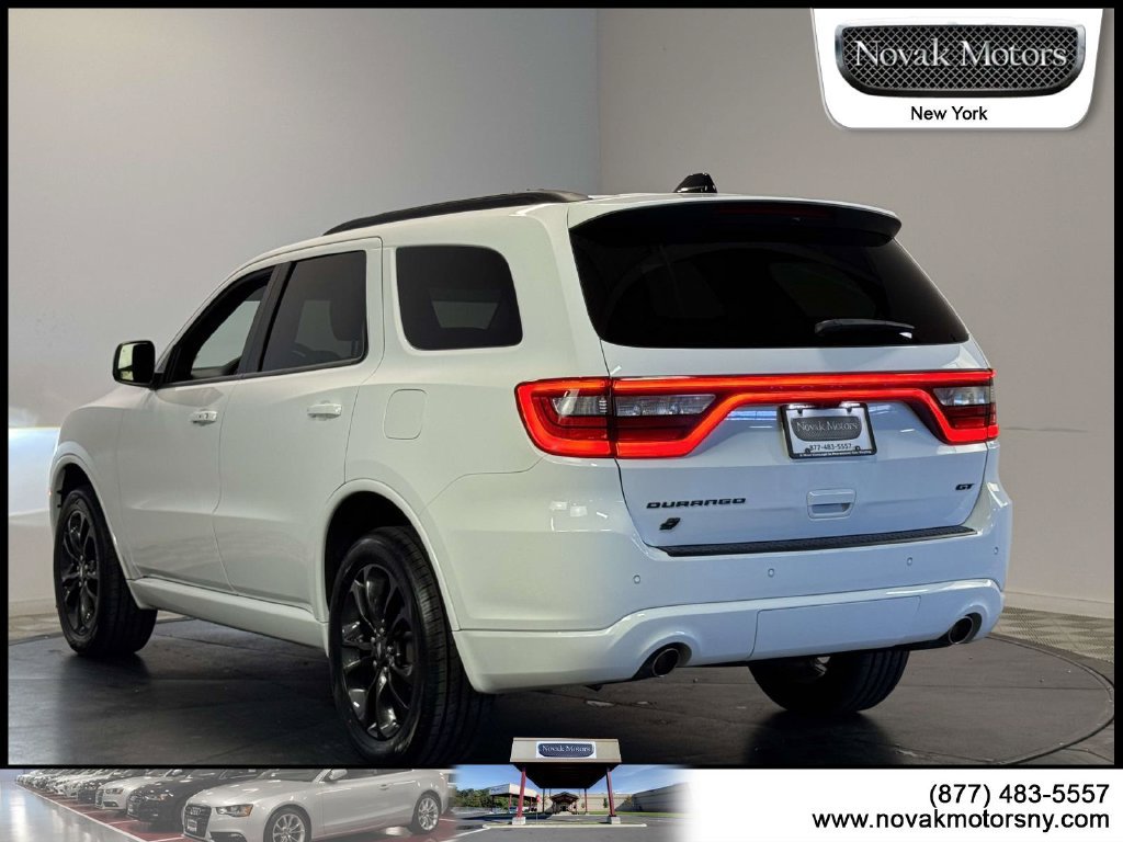 Used 2023 Dodge Durango GT w/ Blacktop Package AWD/4WD image 6