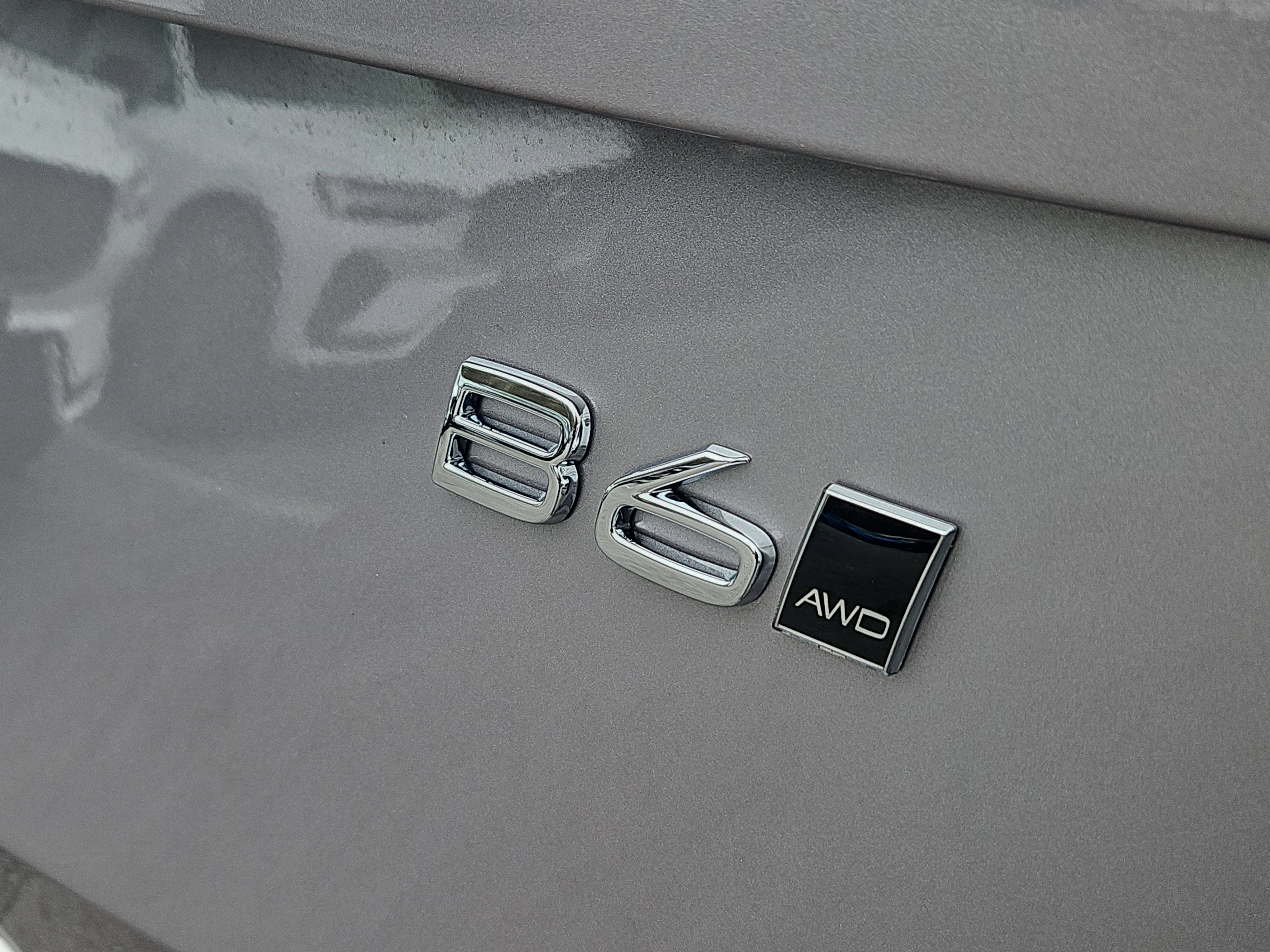 New 2026 Volvo XC90 B6 Plus w/ Protection Package Premier image 4