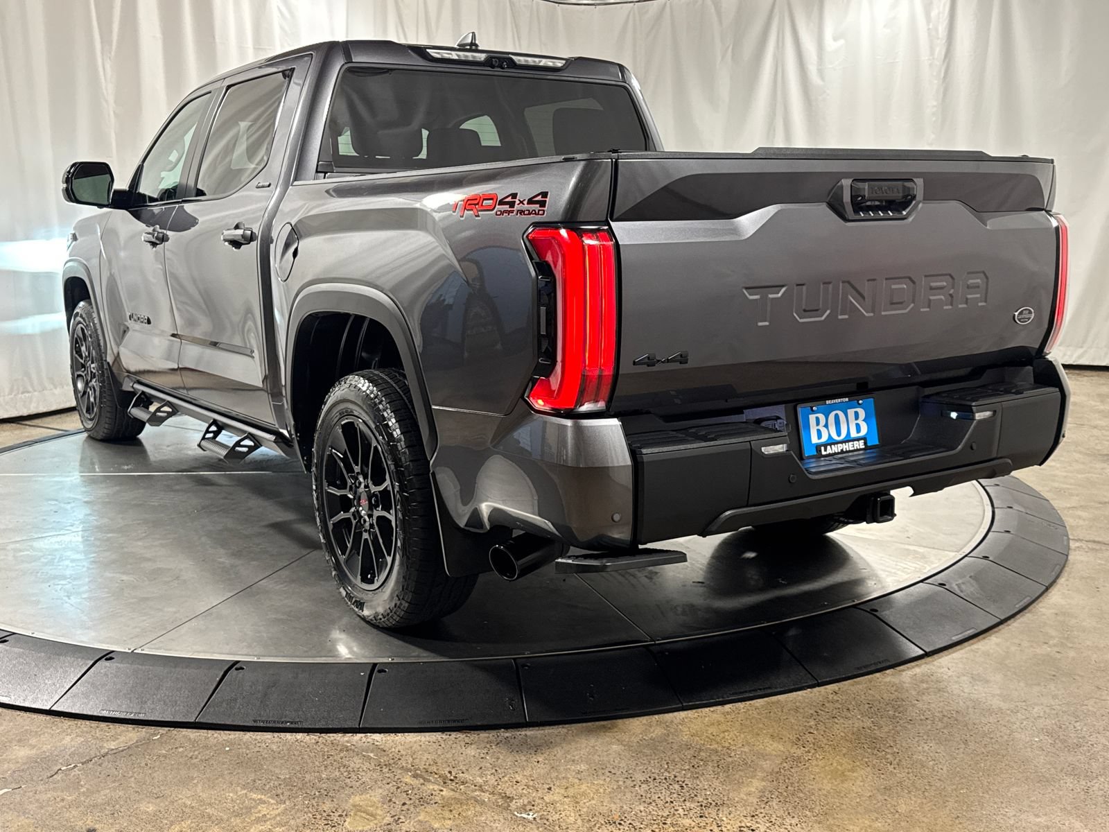 Used 2024 Toyota Tundra Limited w/ TRD Off-Road Package AWD/4WD image 7