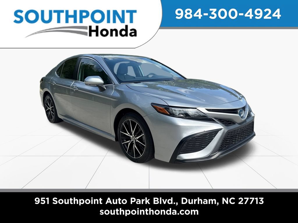 Used 2022 Toyota Camry SE