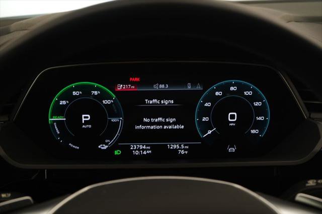 Certified 2023 Audi e-tron Premium Plus w/ Premium Plus Package AWD/4WD image 10