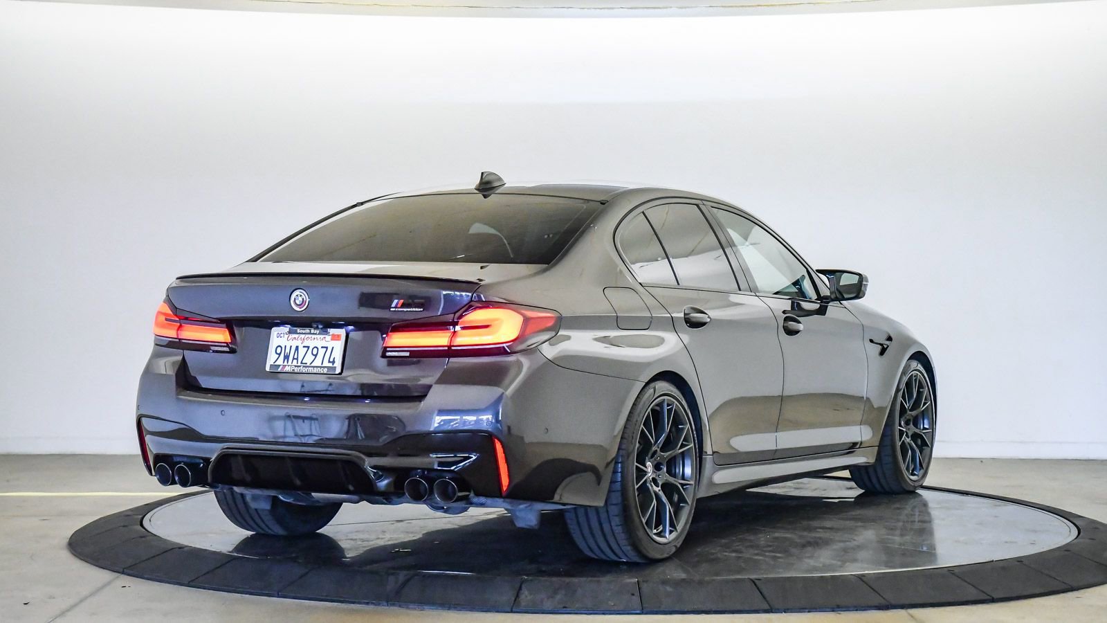 Used 2023 BMW M5 w/ Competition Package image 5
