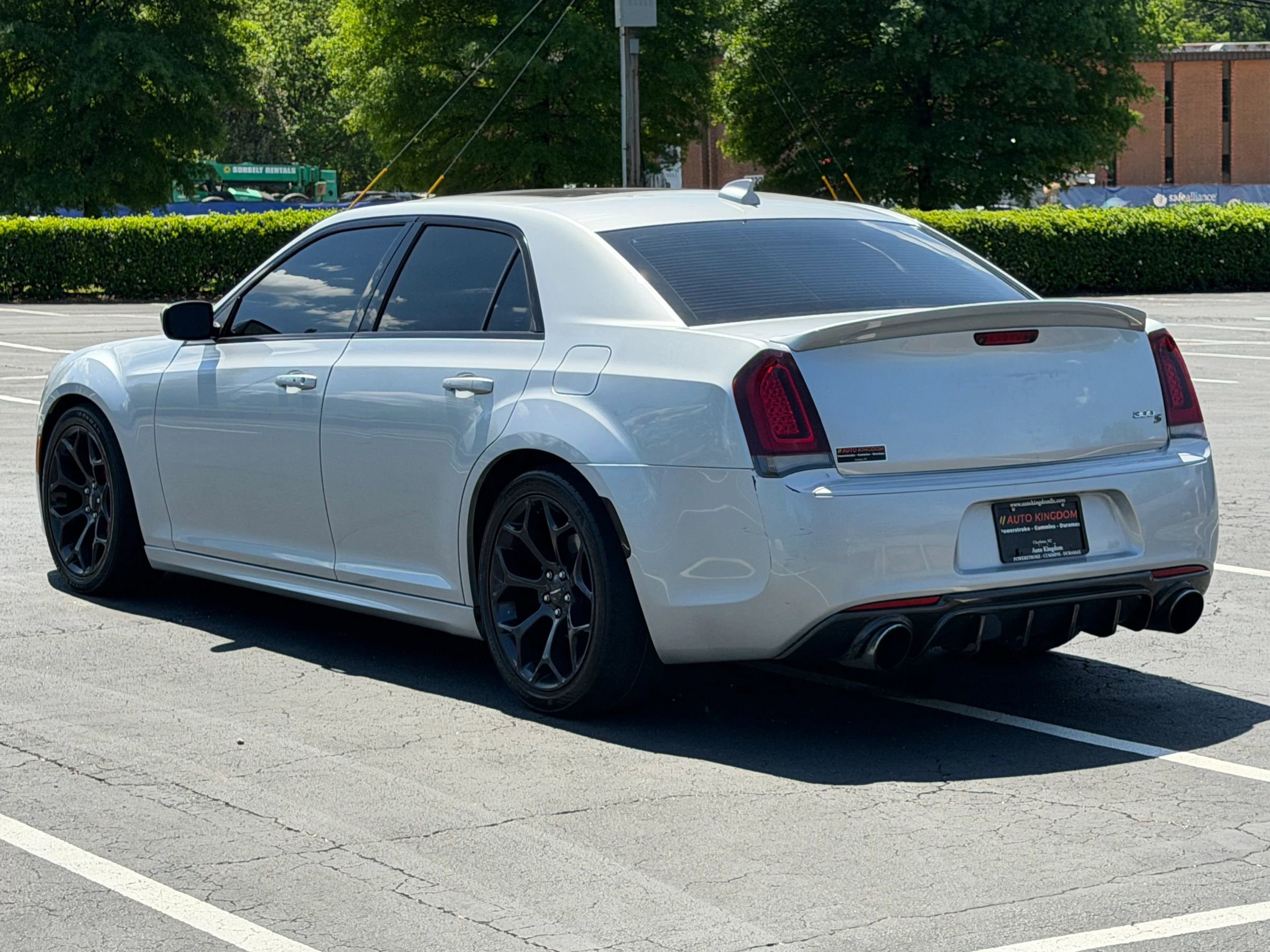 Used 2020 Chrysler 300 S image 8