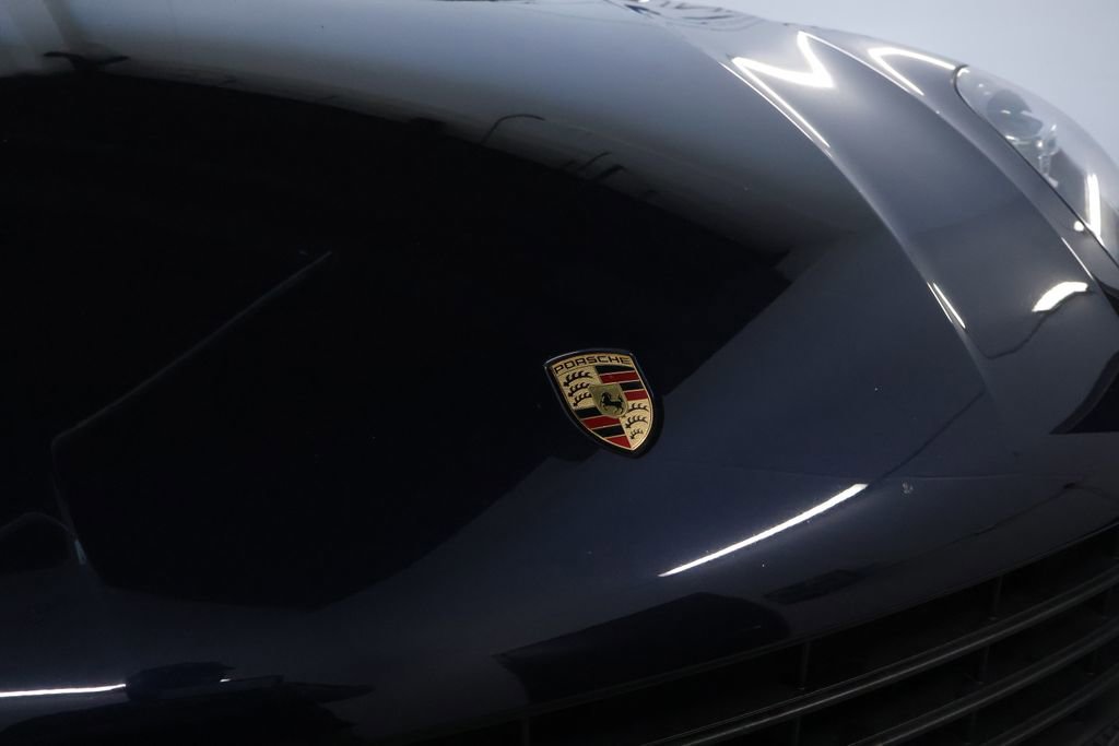 Used 2019 Porsche Macan AWD/4WD image 9