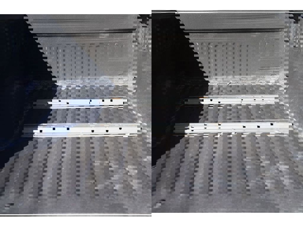 Used 2018 Ford F150 Lariat image 17