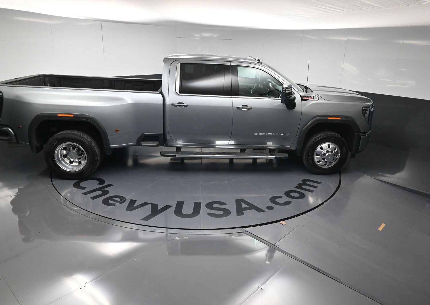 Used 2026 GMC Sierra 3500 Denali w/ Denali Reserve Package AWD/4WD image 34