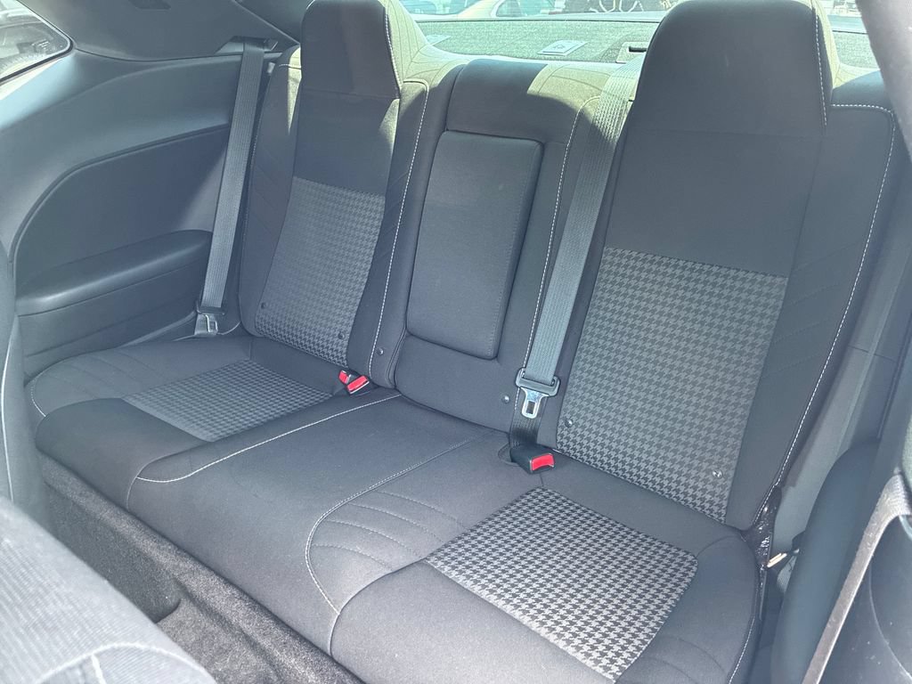 Used 2019 Dodge Challenger SRT Hellcat RWD image 14