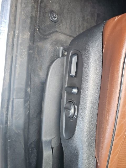 Used 2018 Chevrolet Traverse High Country image 22