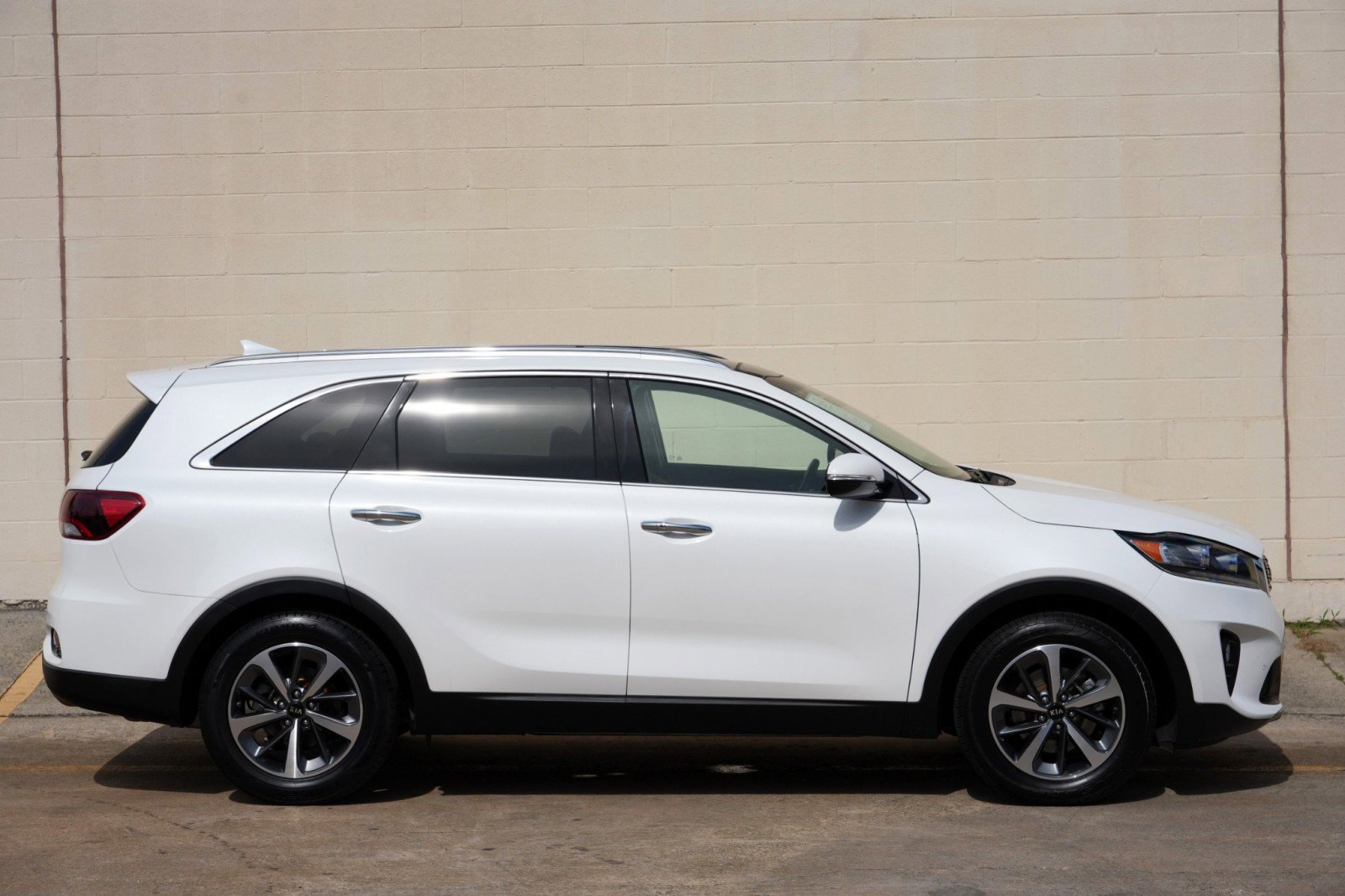 Used 2019 Kia Sorento EX w/ EX Touring Package FWD image 53