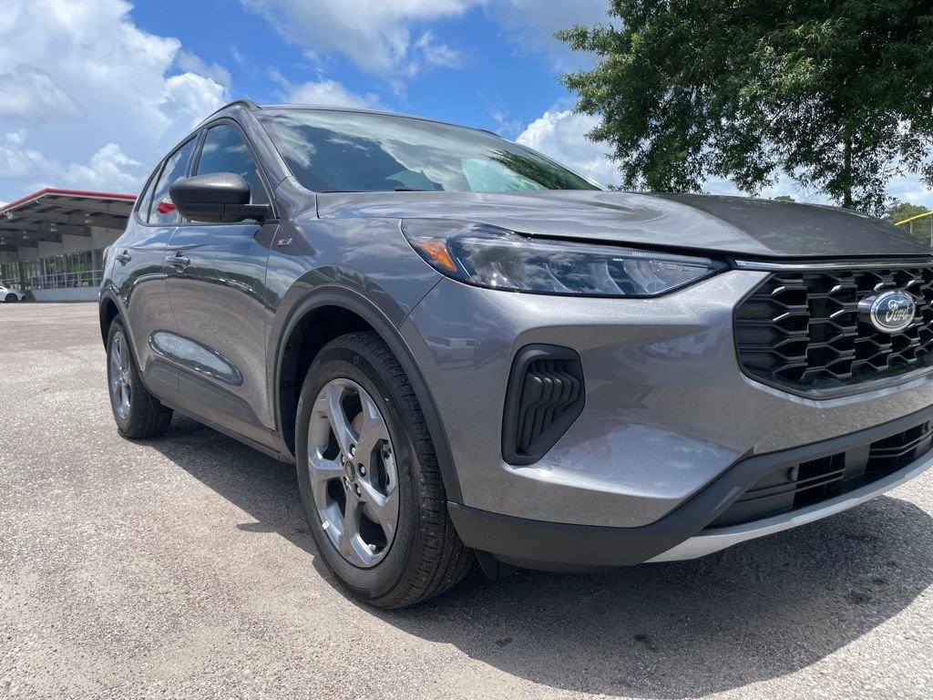 Used 2026 Ford Escape ST-Line FWD image 9