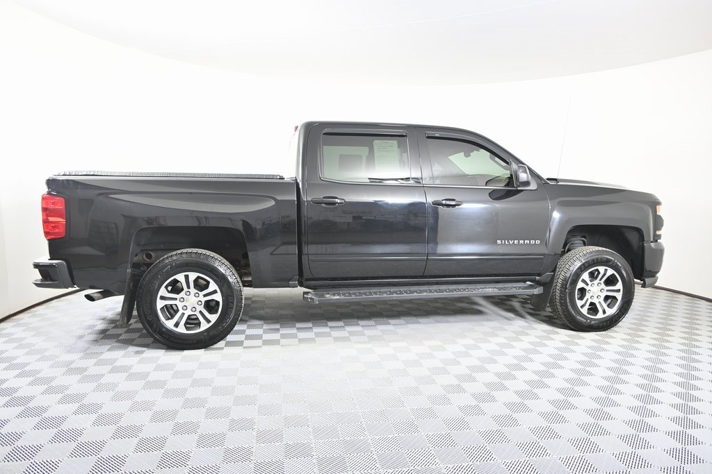 Used 2018 Chevrolet Silverado 1500 LT w/ All Star Edition image 8