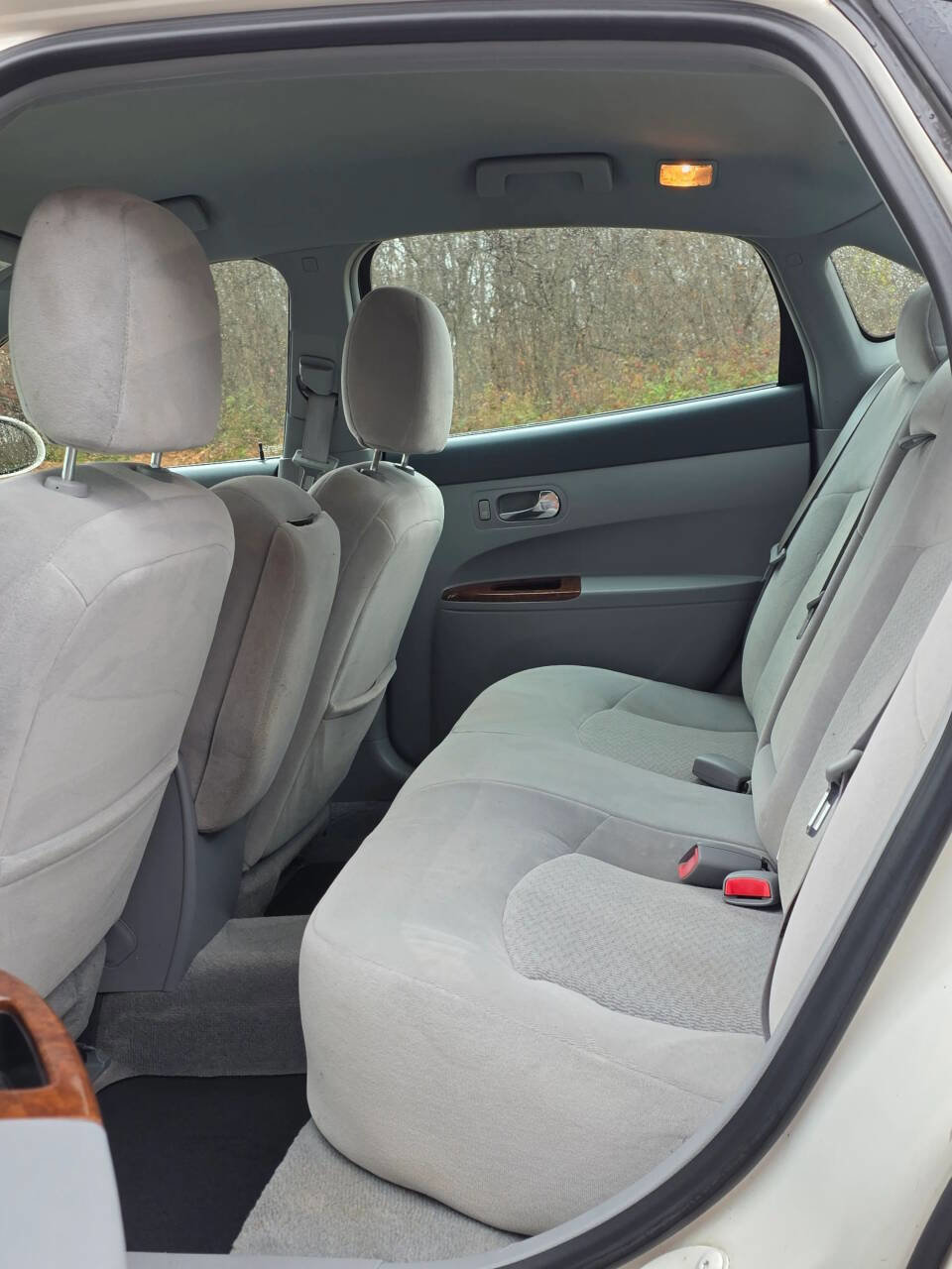 Used 2005 Buick LaCrosse CX image 13