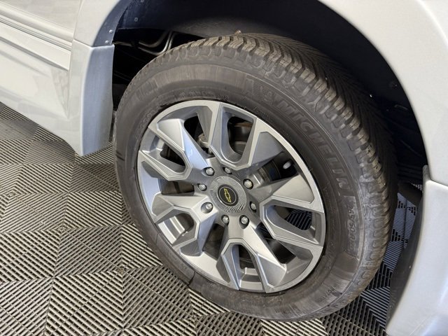 New 2024 Chevrolet Express 2500 Extended image 10