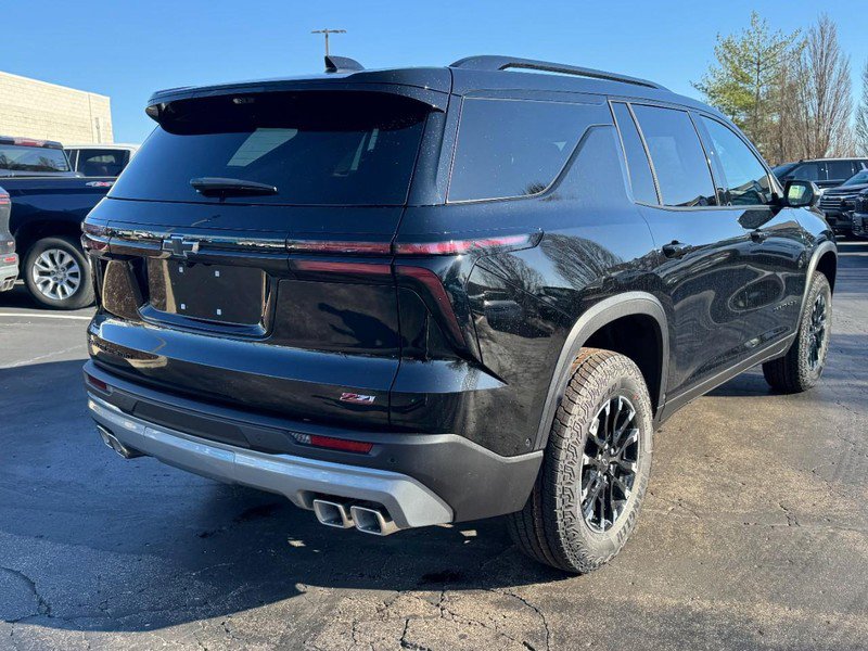 New 2026 Chevrolet Traverse Z71 image 3