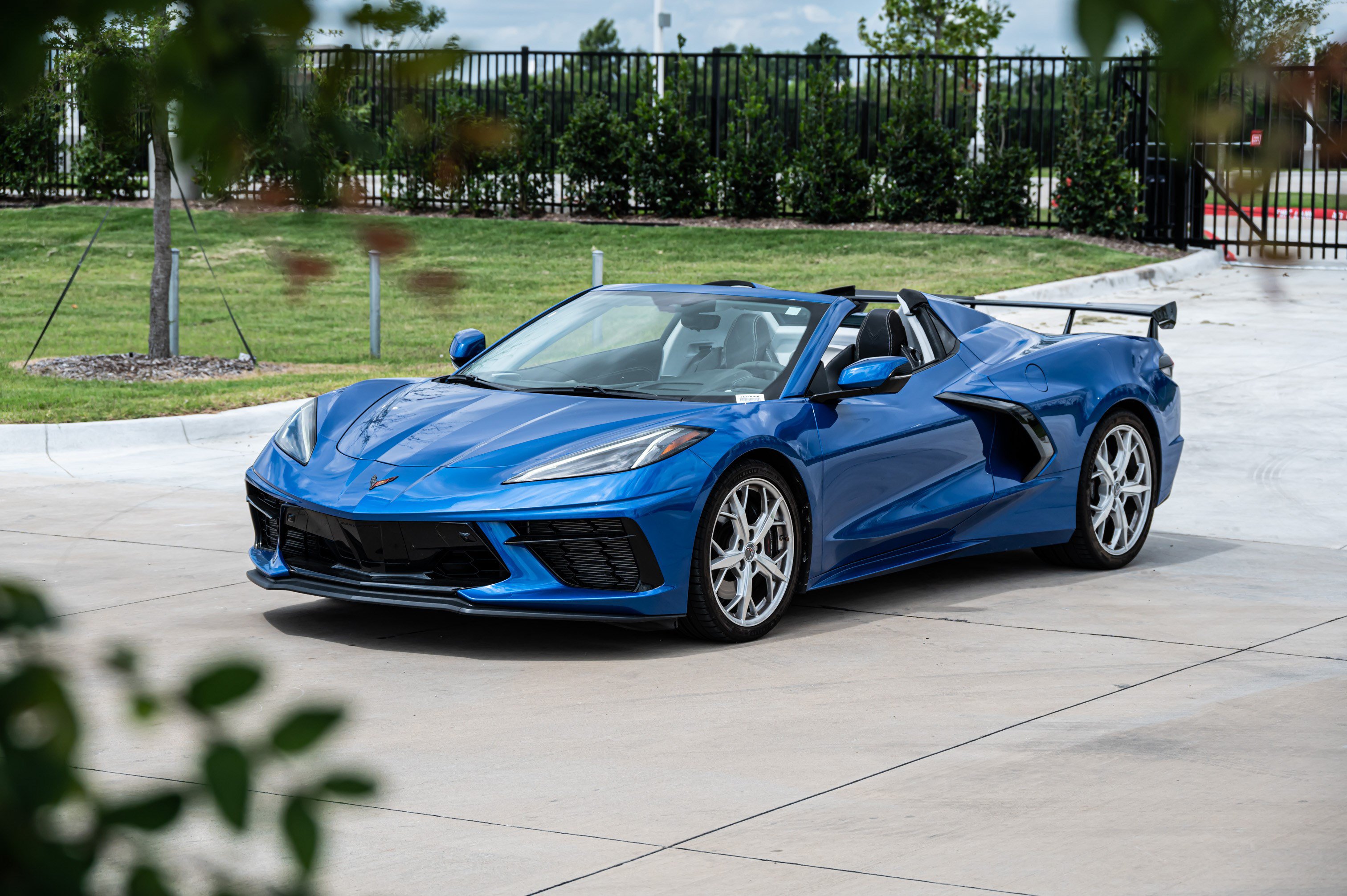 Used 2022 Chevrolet Corvette Stingray Premium Conv w/ Z51 Performance Package RWD image 37