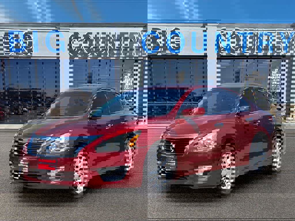 Used 2014 Nissan Altima 2.5 SV