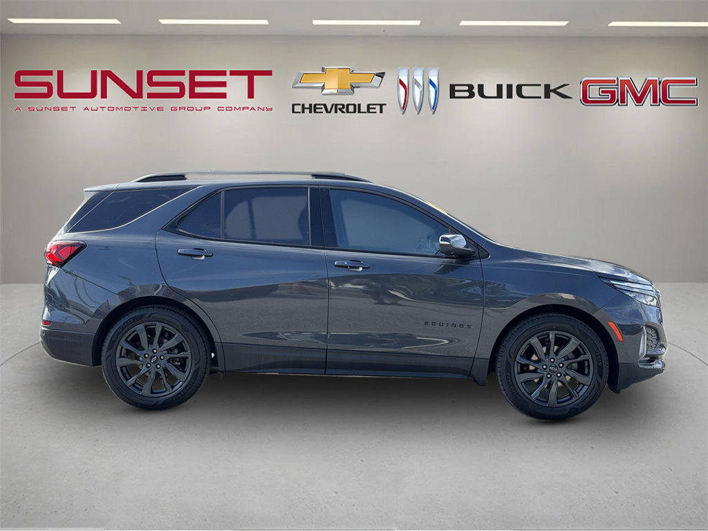 Certified 2023 Chevrolet Equinox RS w/ RS Leather Package FWD image 8
