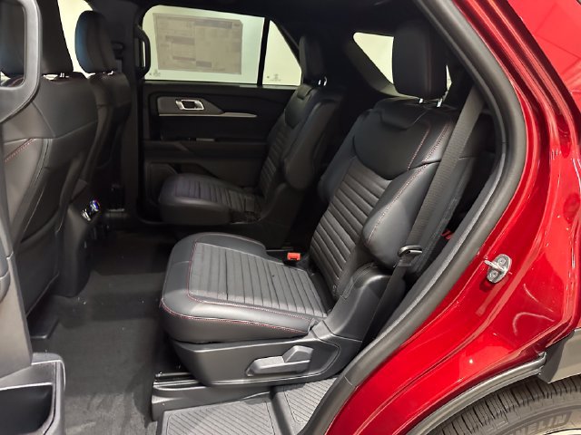 New 2027 Ford Explorer ST-Line AWD/4WD image 21