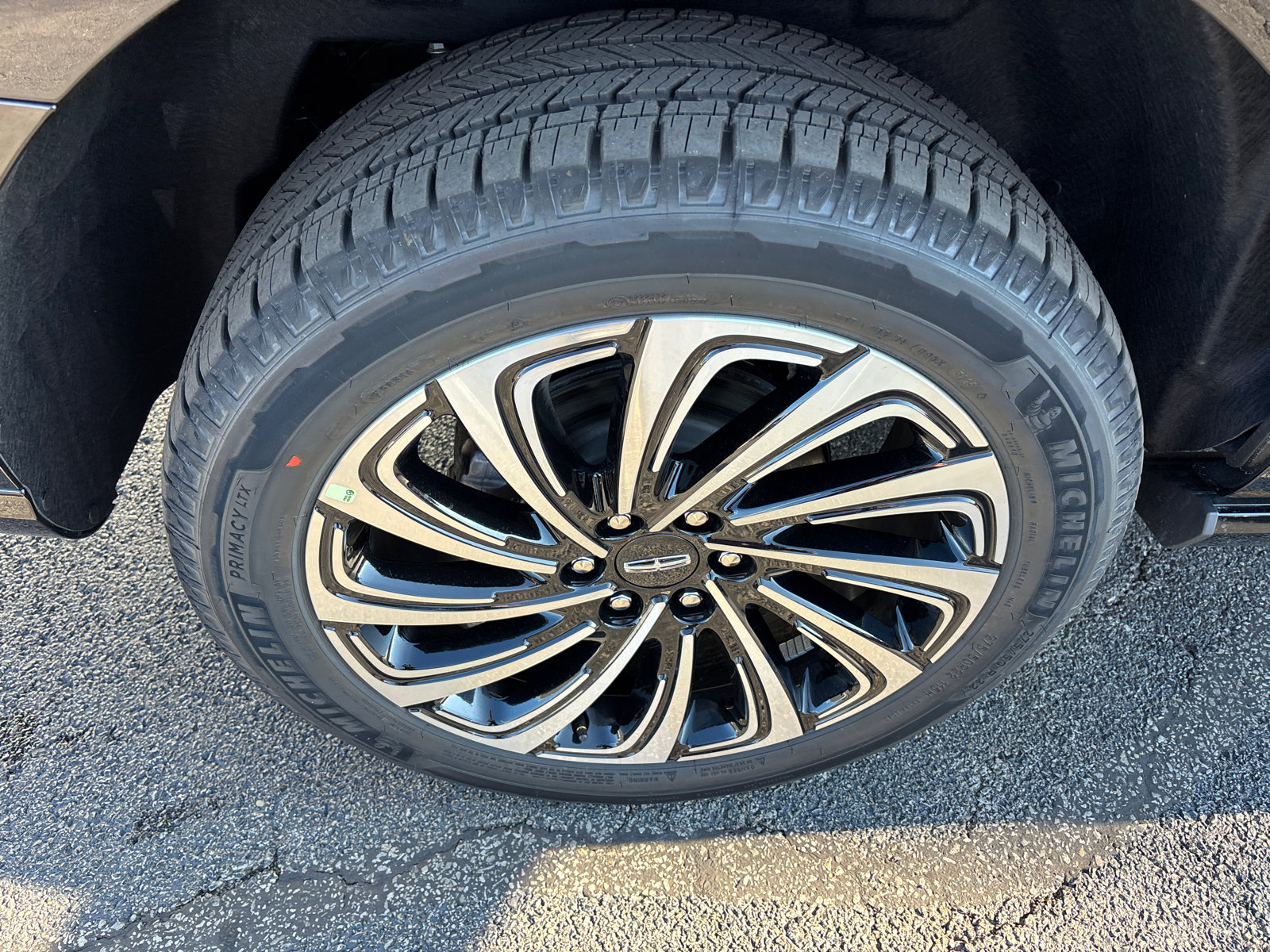 New 2025 Lincoln Navigator L Black Label image 10