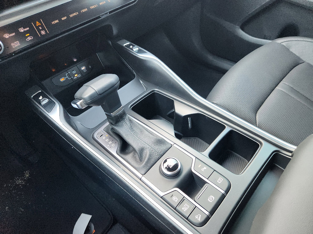 New 2026 Kia Sorento S w/ S Panoramic Sunroof Package image 14