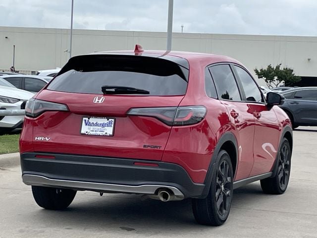Used 2023 Honda HR-V Sport image 4