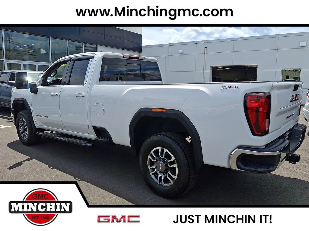 Certified 2022 GMC Sierra 3500 SLE w/ SLE Value Package AWD/4WD image 4