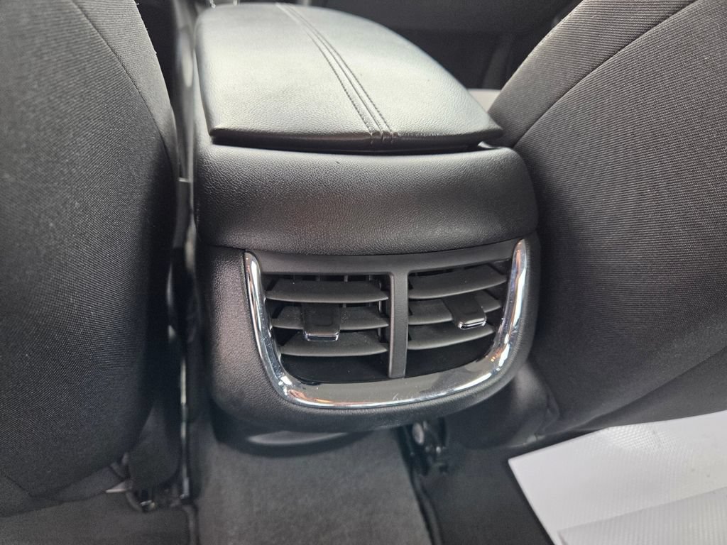 Used 2024 Chevrolet Malibu LT FWD image 8