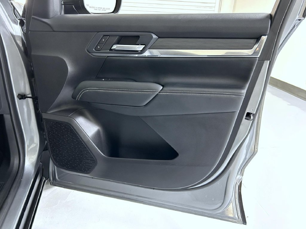 Certified 2026 GMC Terrain Elevation AWD/4WD image 17