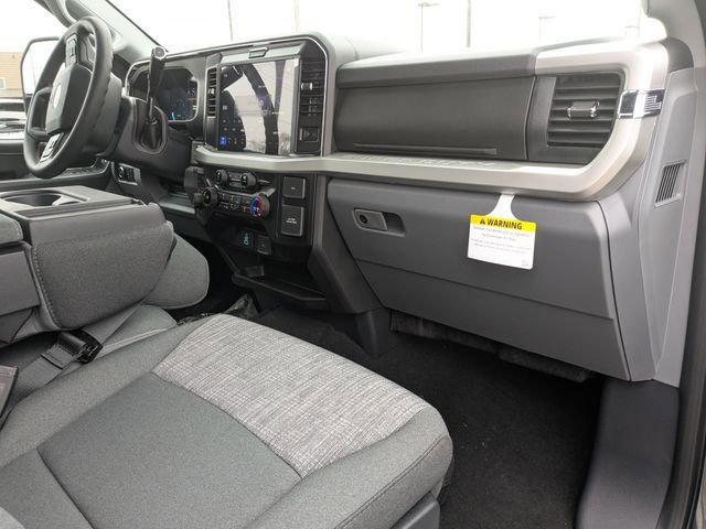 New 2026 Ford F250 XLT w/ XLT Premium Package image 6