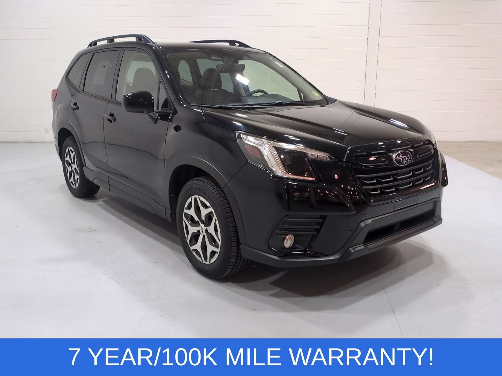 Certified 2023 Subaru Forester Premium AWD/4WD image 1