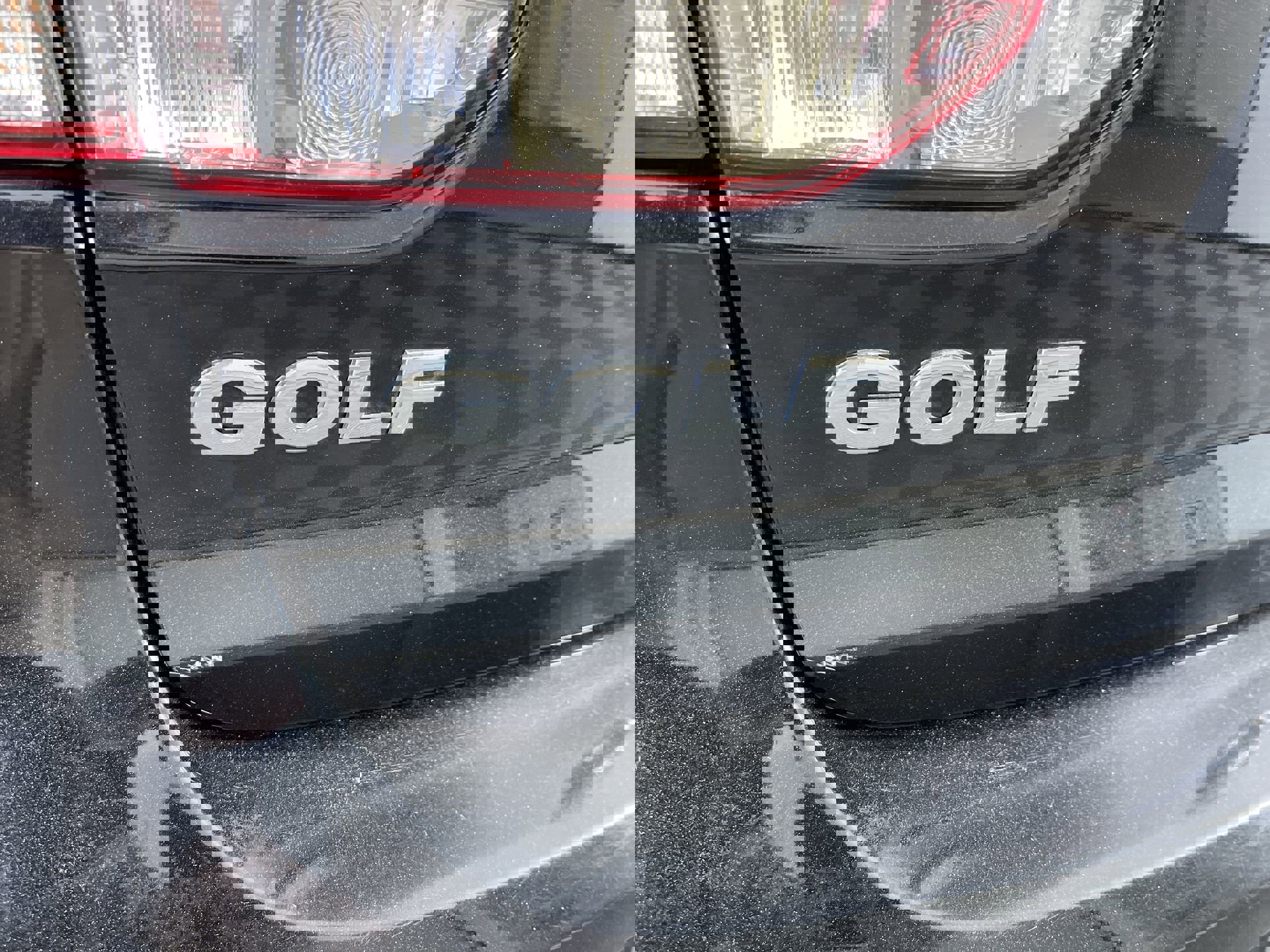 Used 2012 Volkswagen Golf 4-Door image 22