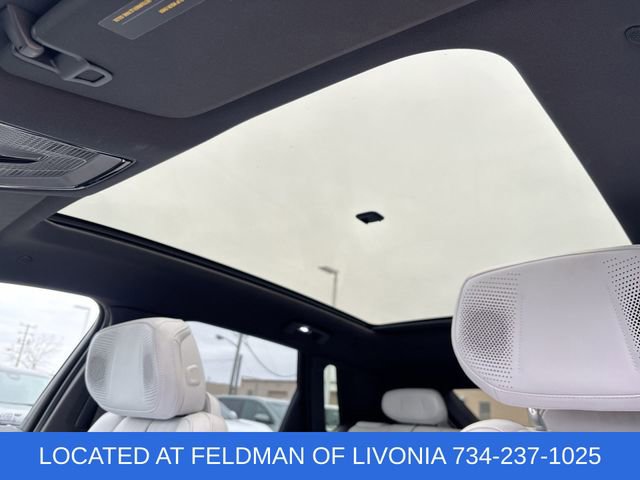 Used 2024 Cadillac Lyriq Luxury image 19