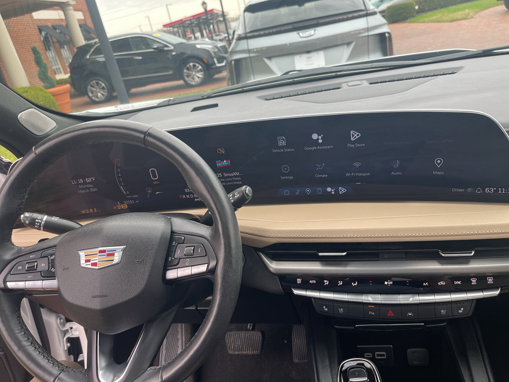 Used 2024 Cadillac XT4 Premium Luxury image 23