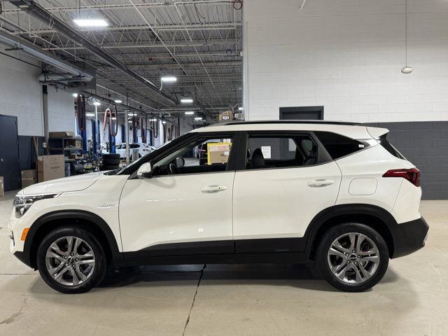 Used 2023 Kia Seltos S w/ Navigation Package image 31