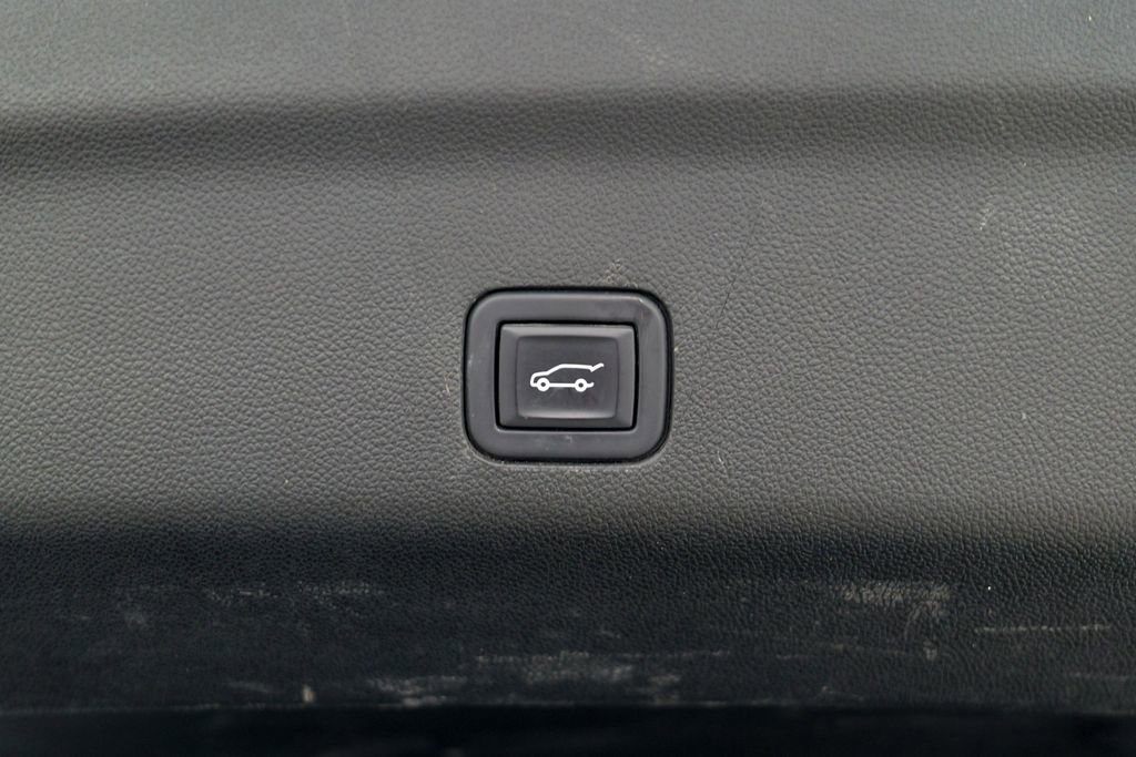 Used 2023 Chevrolet Tahoe Premier AWD/4WD image 66