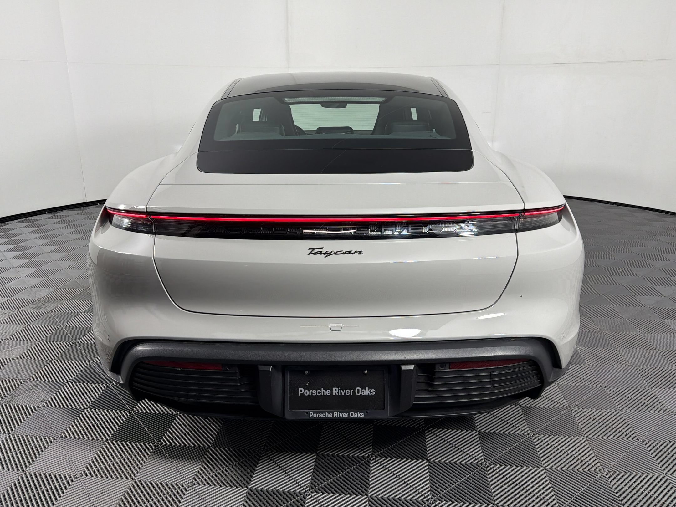 Certified 2023 Porsche Taycan w/ Premium Package RWD image 10