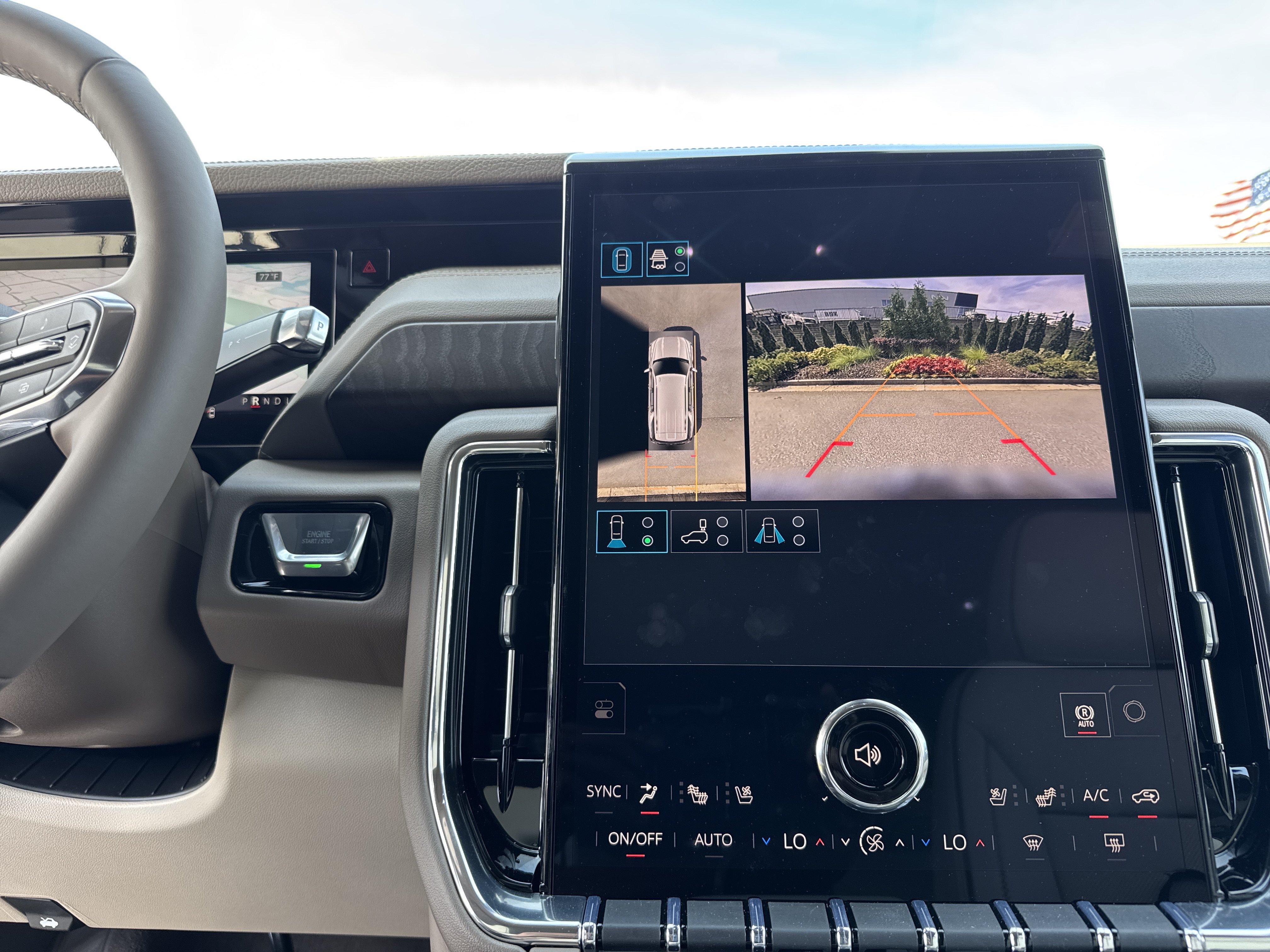 New 2026 GMC Yukon Denali w/ Sun & Power Step Package AWD/4WD image 26