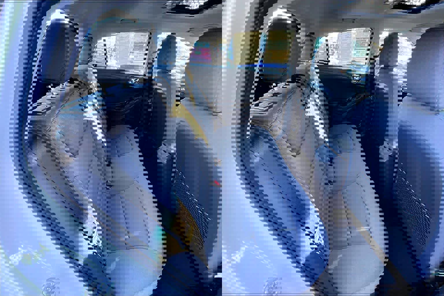 Used 2022 Hyundai Ioniq SEL image 19