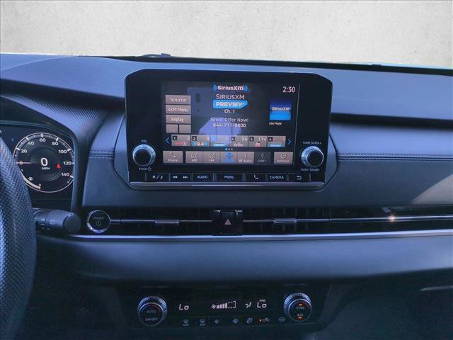 Used 2024 Mitsubishi Outlander ES image 14