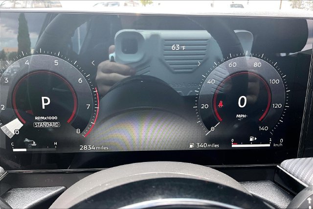 Certified 2025 Nissan Kicks SR AWD/4WD image 12