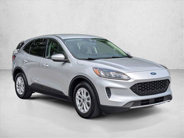 Used 2020 Ford Escape SE FWD image 3
