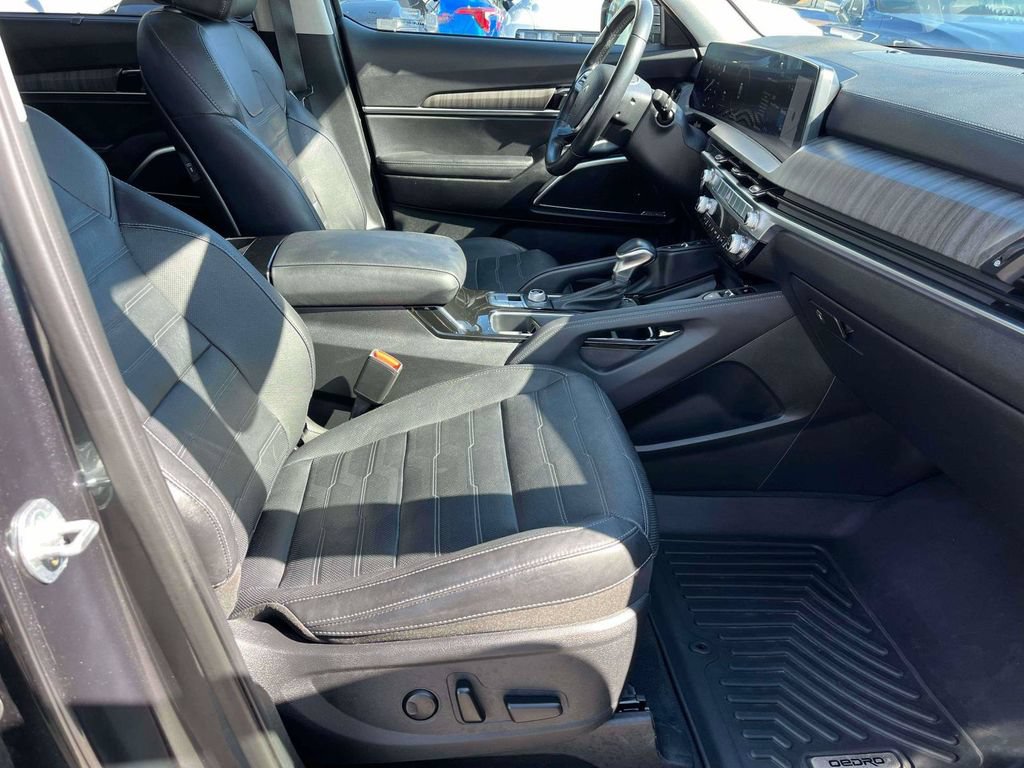Used 2023 Kia Telluride SX Prestige AWD/4WD image 14