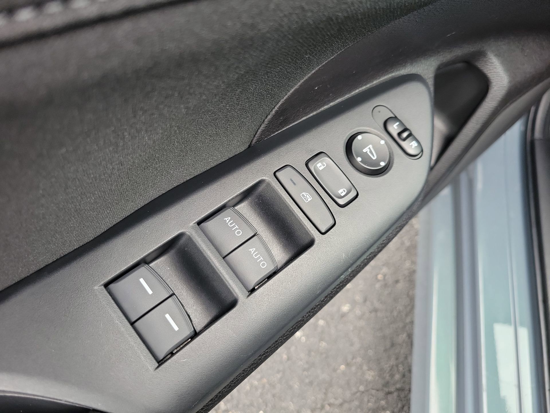Used 2021 Honda Civic EX image 18
