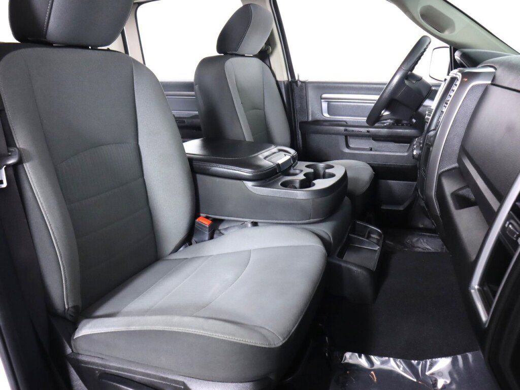 Used 2021 RAM 1500 Classic SLT RWD image 43