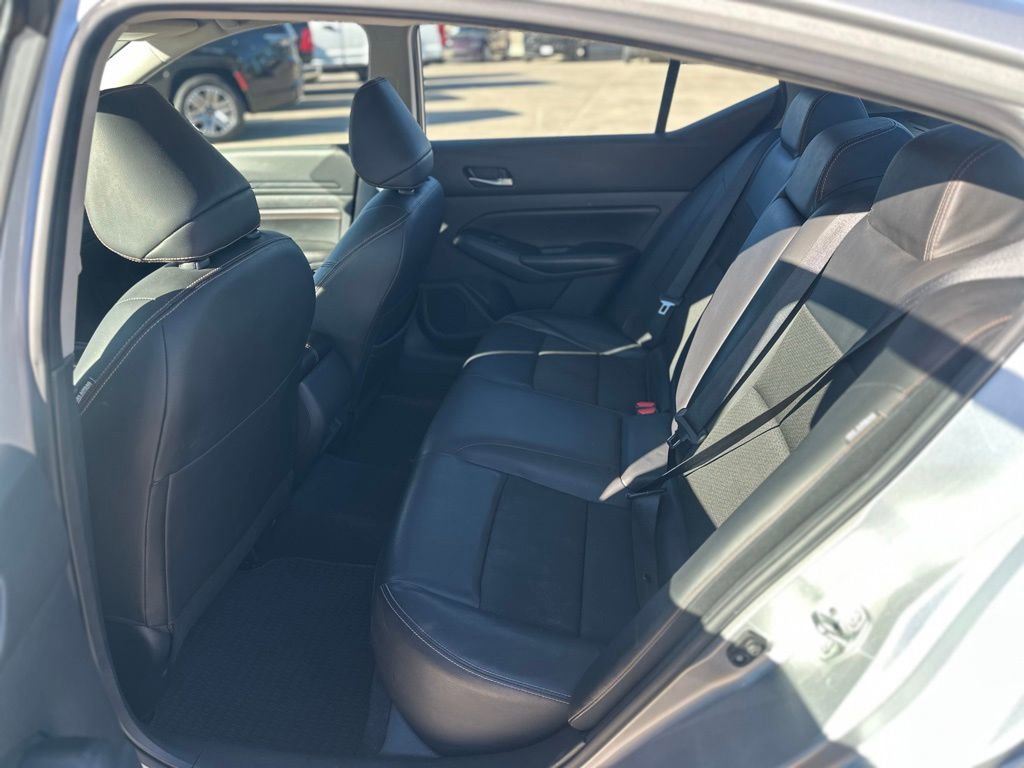 Used 2022 Nissan Altima 2.5 SR image 28