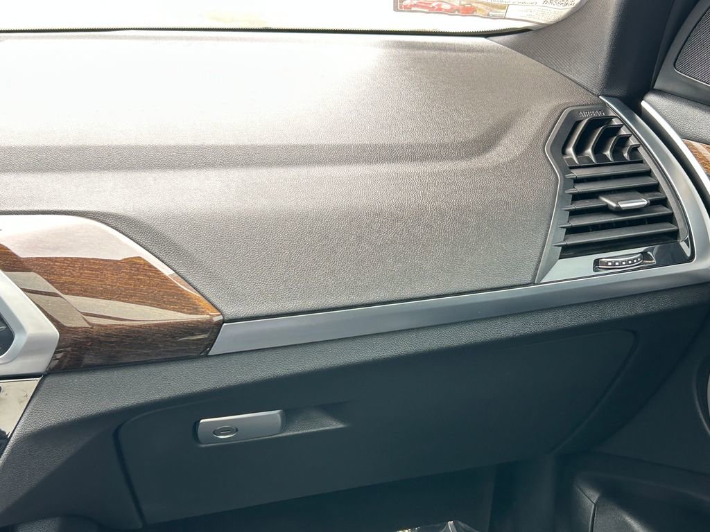 Used 2021 BMW X3 xDrive30i w/ Premium Package image 25