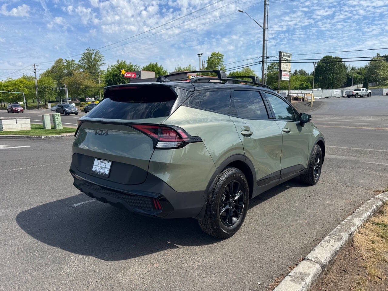 Used 2025 Kia Sportage X-Pro AWD/4WD image 3