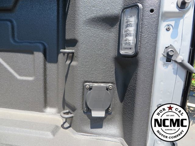 Used 2026 GMC Sierra 3500 AT4 w/ AT4 Premium Plus Package AWD/4WD image 17