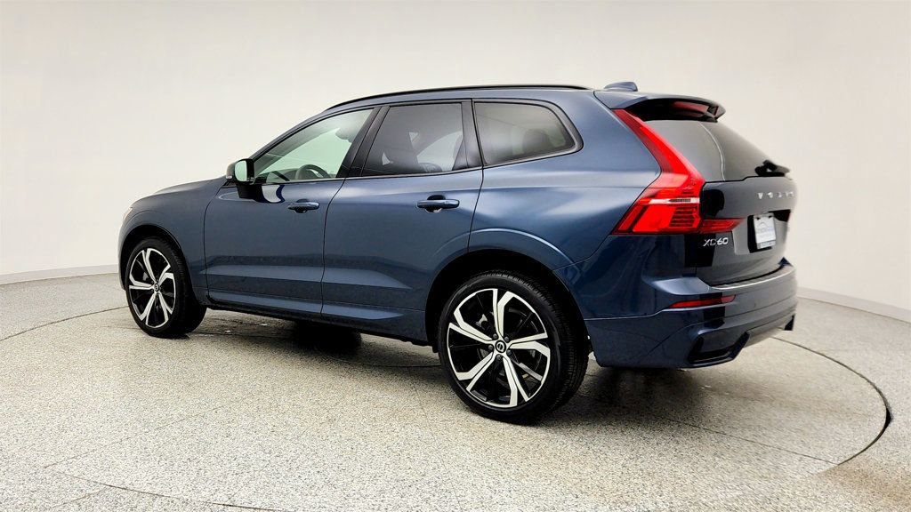 Used 2025 Volvo XC60 B5 Ultra w/ Protection Package Premier AWD/4WD image 7